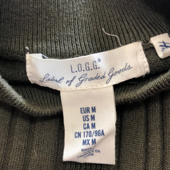 ๐ 2/$30๐ Army green ribbed sweater from H&M - Picture 2 of 9